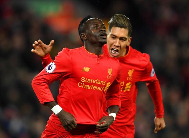 正是他在尝 正是他在尝